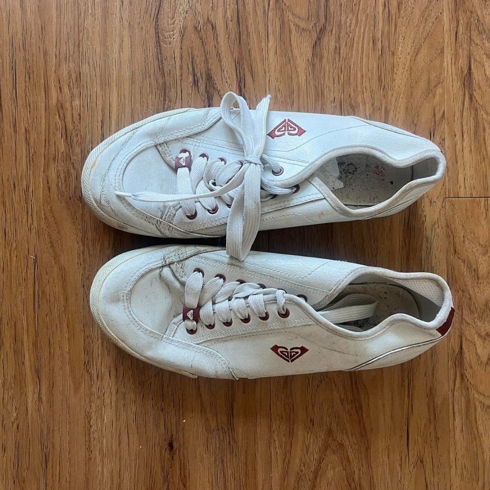 Y2K Roxy Sneakers
